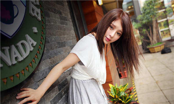 麻江想找一个女性生孩子给报酬-｛找个女人生孩子多少钱｝